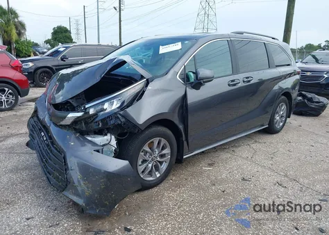 2025 Toyota Sienna Le из США, поврежденный, VIN 5TDBSKFC7SS160831